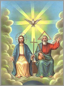 Santissima Trindade Santissima Trindade a trindade e o paganismo plagiado.