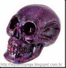 Cranio Cristal Violeta Cranio Cristal Violeta o crânio de paris.