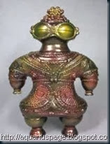 Deuses Astronautas Japoneses Dogu um ufo em lenda japonesa.