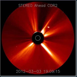 Ufo Perto do Sol Ufo Perto do Sol misterioso objeto próximo ao sol.