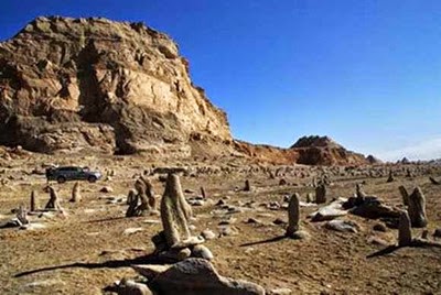 Regiao Pirâmide Chinesa Extraterrestre Regiao Pirâmide Chinesa Extraterrestre o sitio apresenta inúmeras pirâmides em três áreas.