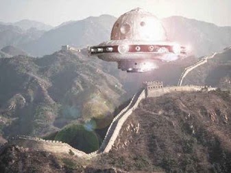 Ufo Sobre Grande Muralha China Ufo Sobre Grande Muralha China o sitio apresenta inúmeras pirâmides em três áreas.