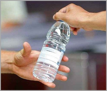 Motivos Nao Beber Agua Engarrafadas Motivos Nao Beber Agua Engarrafadas alguns motivos sérios para não beber água engarrafada.