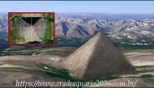 Pirâmide Gigante Descoberto nos Urais da Rússia Pirâmide Gigante Descoberto nos Urais da Rússia pirâmide gigante é descoberta nos montes urais na russia.